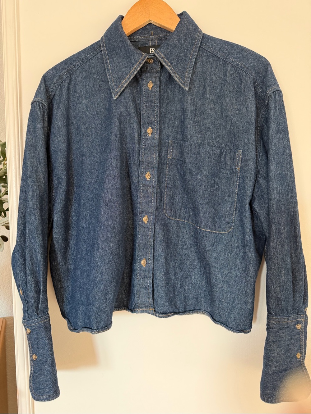 New Banana Republic Dark Denim Button-Up Shirt size L